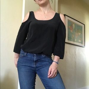 ⭕️2 for 20  ⭐️ BAILEY 44 Silk cold should shirt